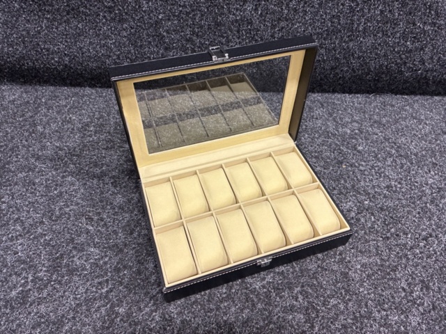 1465975-4 Klockbox - till 12 st klockor / armband / smycken