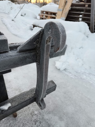 1401109-9 Pallgafflar BM-Fäste