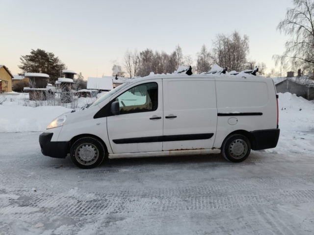 1401116-7 Toyota ProAce Skåpbil 2.0 D-4D -2014