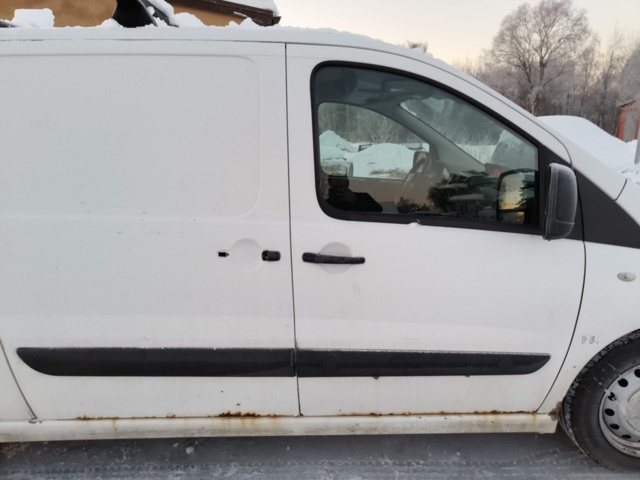 1401116-44 Toyota ProAce Skåpbil 2.0 D-4D -2014