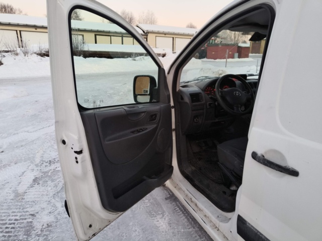 1401116-58 Toyota ProAce Skåpbil 2.0 D-4D -2014