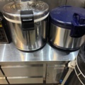1408002-11 Food truck – fully equipped with restaurant kitchen, fridge/freezer, ventilation etc.