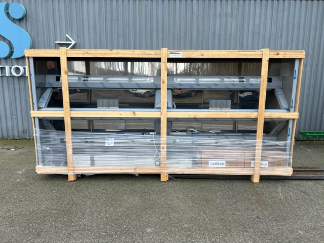 1436347-1 Fan cover – In original packaging, Brand new. There is lighting in the cover 320 cm