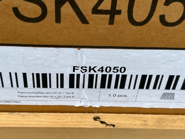 1436347-5 Fan cover – In original packaging, Brand new. There is lighting in the cover 320 cm