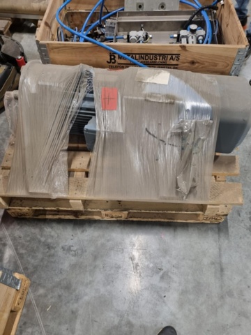 1466749-1 Ny växelströmsmotor DRE180LC4/FF/AV7W, 22 kW