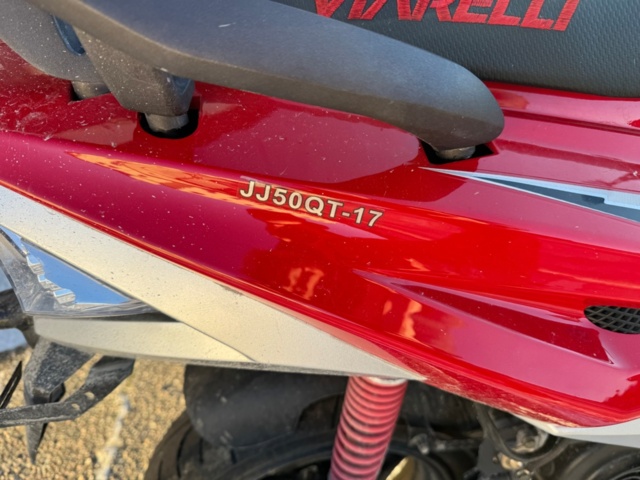 1405398-4 Moped Vivarelli Matador (Repair item)