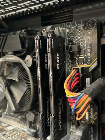 1442493-12 Stationära datorer 15 st från internetkafé - ASUS TUF Gaming B460M-PLUS (reservdelsobjekt)