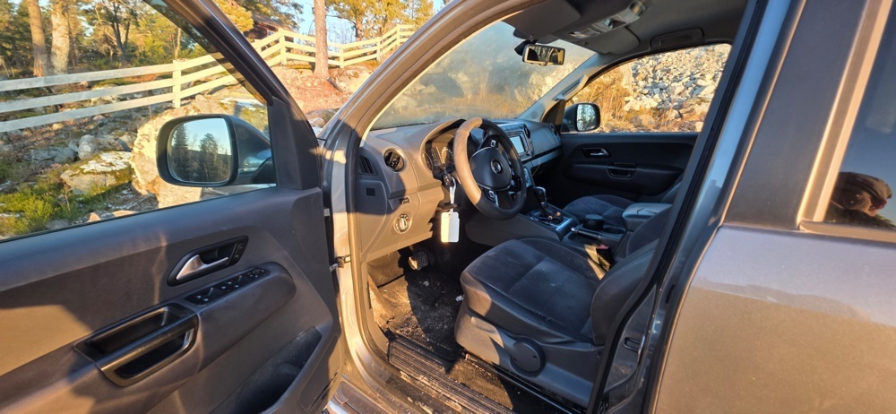 1320033-17 Volkswagen Amarok DoubleCab 2.8t 2.0 BiTDI 4Motion Automatisk, 180hk, 2015