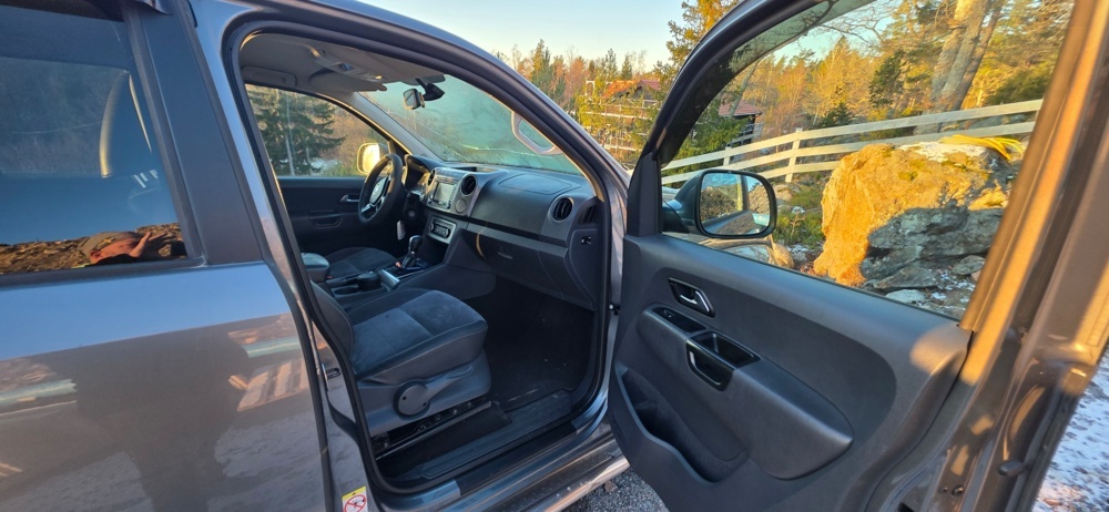 1320033-34 Volkswagen Amarok DoubleCab 2.8t 2.0 BiTDI 4Motion Automatisk, 180hk, 2015