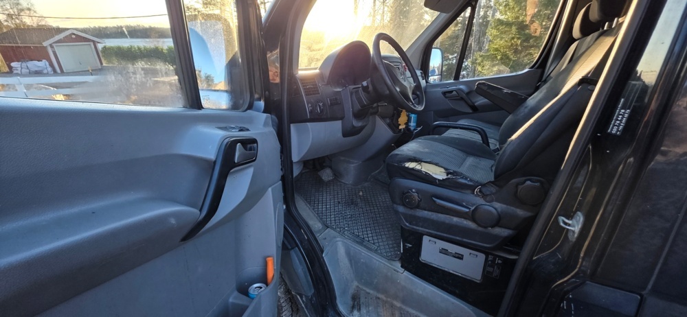 1320035-10 Mercedes-Benz Sprinter 213 CDI Skåpbil Automatisk, 129hk, 2013