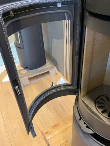 1197422-4 Soapstone stove HETA 900