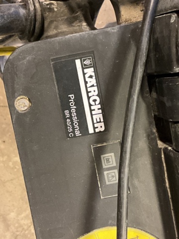 1197440-7 Skurmaskin KÄRCHER  Professional