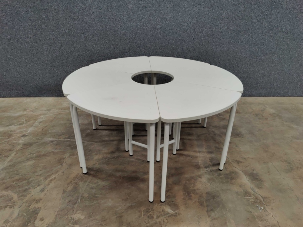 1467356-2 10 pcs Round tables in six parts