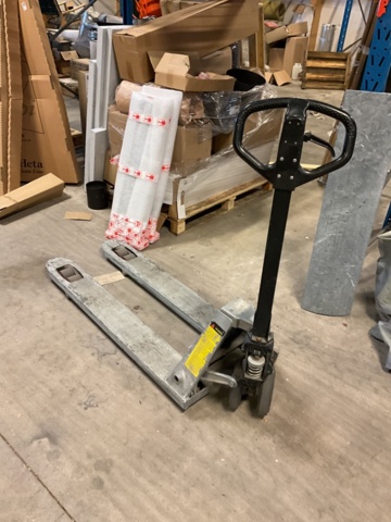 1197476-1 Pallet truck 2500kg