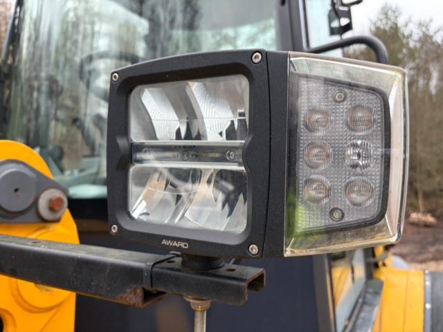 1467403-7 Wheel loader - New Holland W80TC, -2006