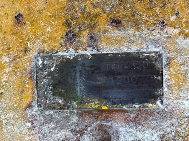 1372842-6 Snowplow - Holm TKH-320