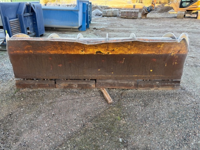 1372842-1 Snowplow - Holm TKH-320