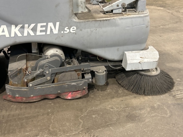 1457374-12 Kombiskurmaskin - Nilfisk BR 700CS EDS