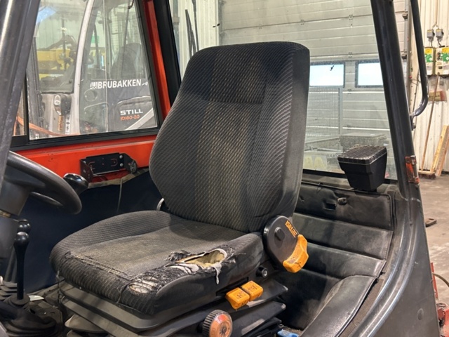 1457376-18 Motviktstruck - Linde E25-01, -1995