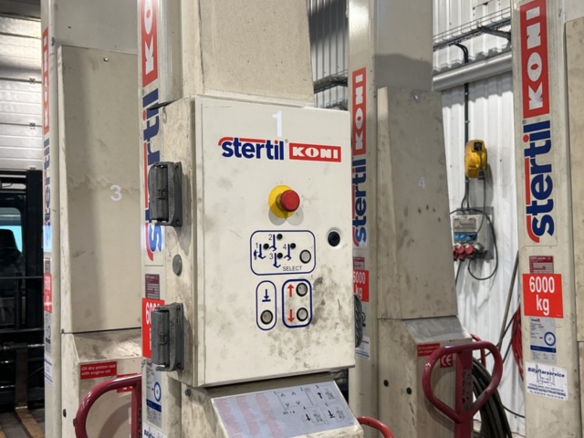 1457375-9 Fordonslyft - Stertil Koni ST-1060 FC