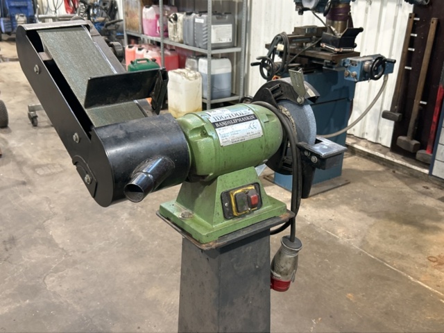 1457387-3 Bandslipmaskin på stativ - IDG-Tools