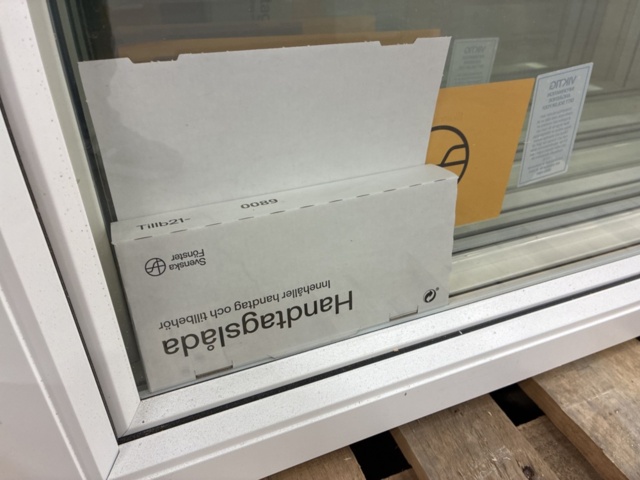 1467761-7 7 st Fönster Svenska fönster Trä/Alu 11-19