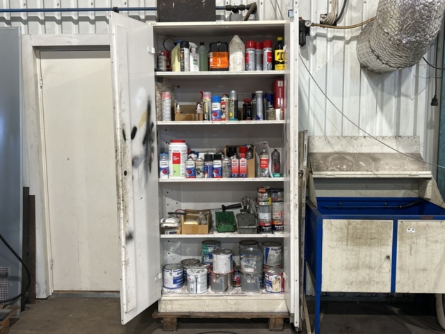 1457400-2 Kemikalieskåp