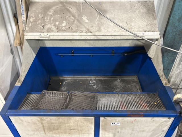 1457401-3 Washstand - GBP Ergonomics 36,180