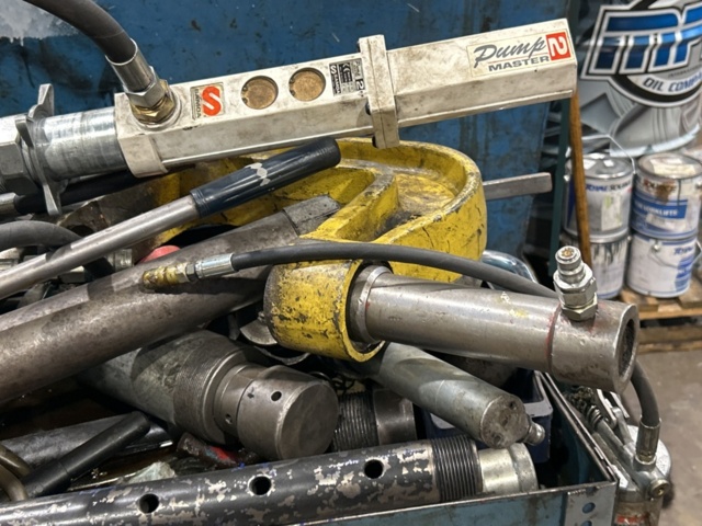 1457406-5 Vagn med innehåll