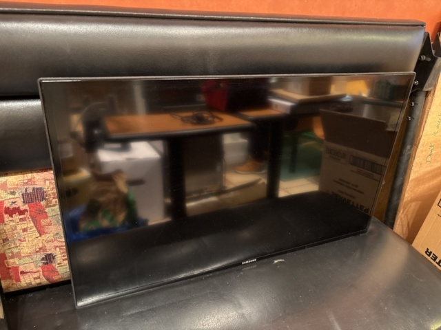 1409498-3 TV-/bildskärmar 2 st - Samsung