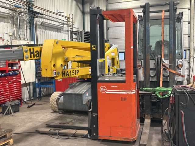 1457413-12 Truckar 2 st - Still, BT (Reparationsobjekt)