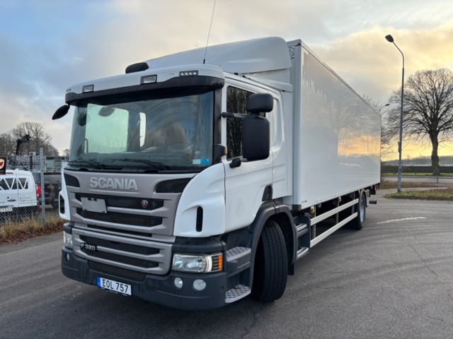 918926-1 Lastbil - Scania P320 4x2 9.3 Automatisk, 320hk, -2015