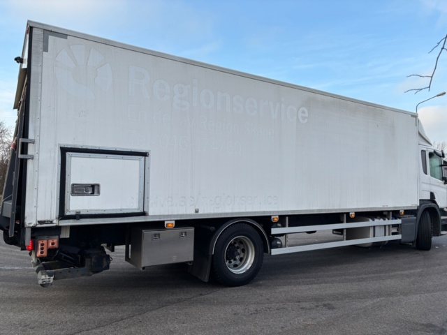 918926-6 Lastbil - Scania P320 4x2 9.3 Automatisk, 320hk, -2015