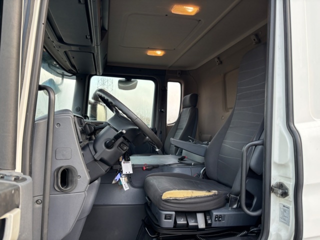 918926-9 Lastbil - Scania P320 4x2 9.3 Automatisk, 320hk, -2015