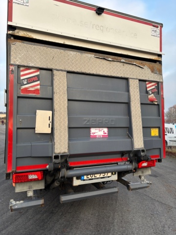 918926-28 Lastbil - Scania P320 4x2 9.3 Automatisk, 320hk, -2015