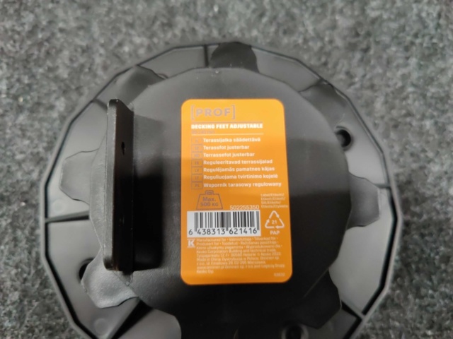 1468029-8 240 pcs Terrace feet Prof Adjustable 66-145 mm