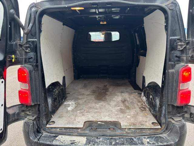 918927-13 Peugeot Expert Panel Van 1.0t 2.0 BlueHDi 180 EAT, 177hp, 2017