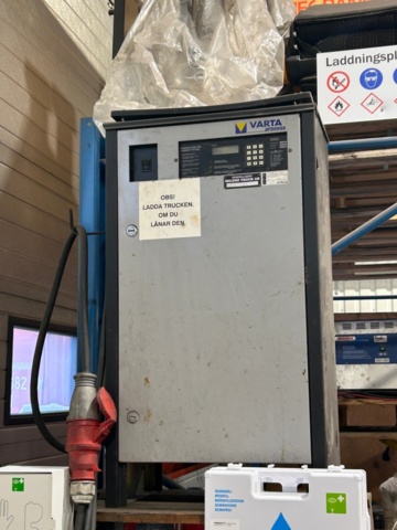 1457376-30 Motviktstruck - Linde E25-01, -1995