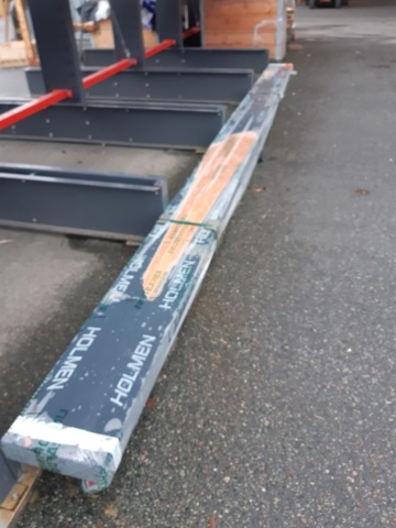 1467772-1 Glulam beam 90x315x6000mm