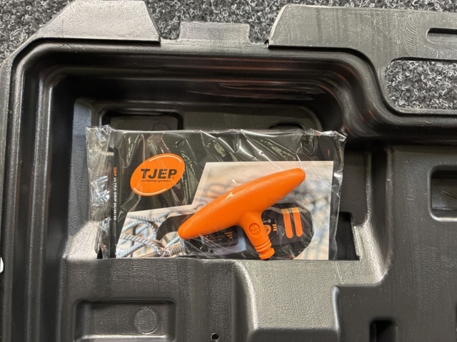 1467771-7 Najomat Kyocera Tjep Ultra Grip 40