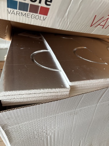 1372852-5 Värmegolv – Floore