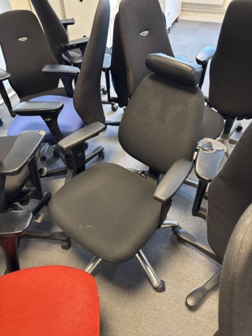 1409507-14 Kontorsstolar 18 st - Kinnarps m.fl.