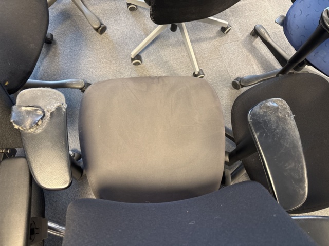 1409507-17 Kontorsstolar 18 st - Kinnarps m.fl.