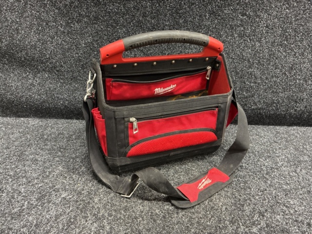 1468184-4 Verktygsväska Milwaukee Packout