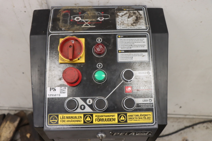 1295819-4 Saxlift Pela SF-L3000