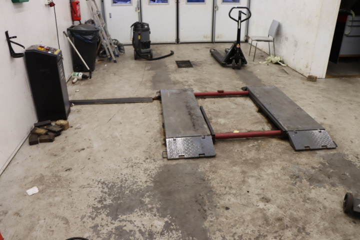 1295819-13 Saxlift Pela SF-L3000