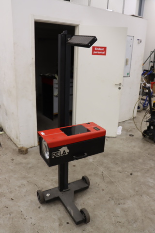 1295820-2 Ljusinställningsinstrument Pela HBA26D