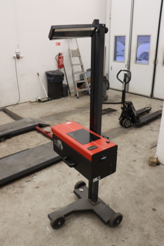 1295820-3 Ljusinställningsinstrument Pela HBA26D