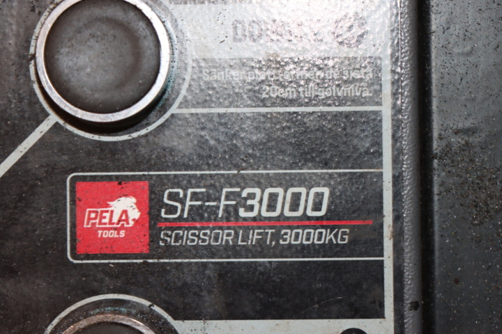 1295838-7 Saxlift Pela SF-F3000
