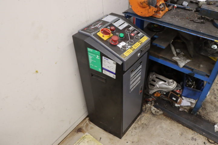 1295838-10 Saxlift Pela SF-F3000